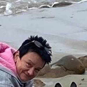 Meet your Posher, Henriette